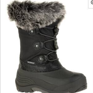 Women’s Kamik Powdery 2 Size 7 NWT